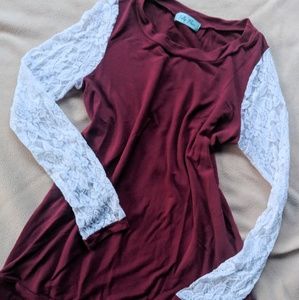 L Filly Flair Lace Sleeve Top